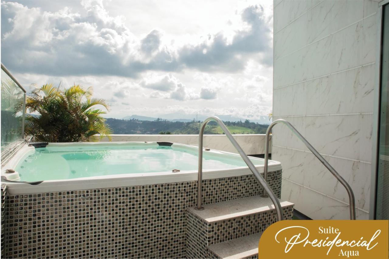 Punta Diamante Premium Hotel Loma Mesa de Ruitoque 외부 사진
